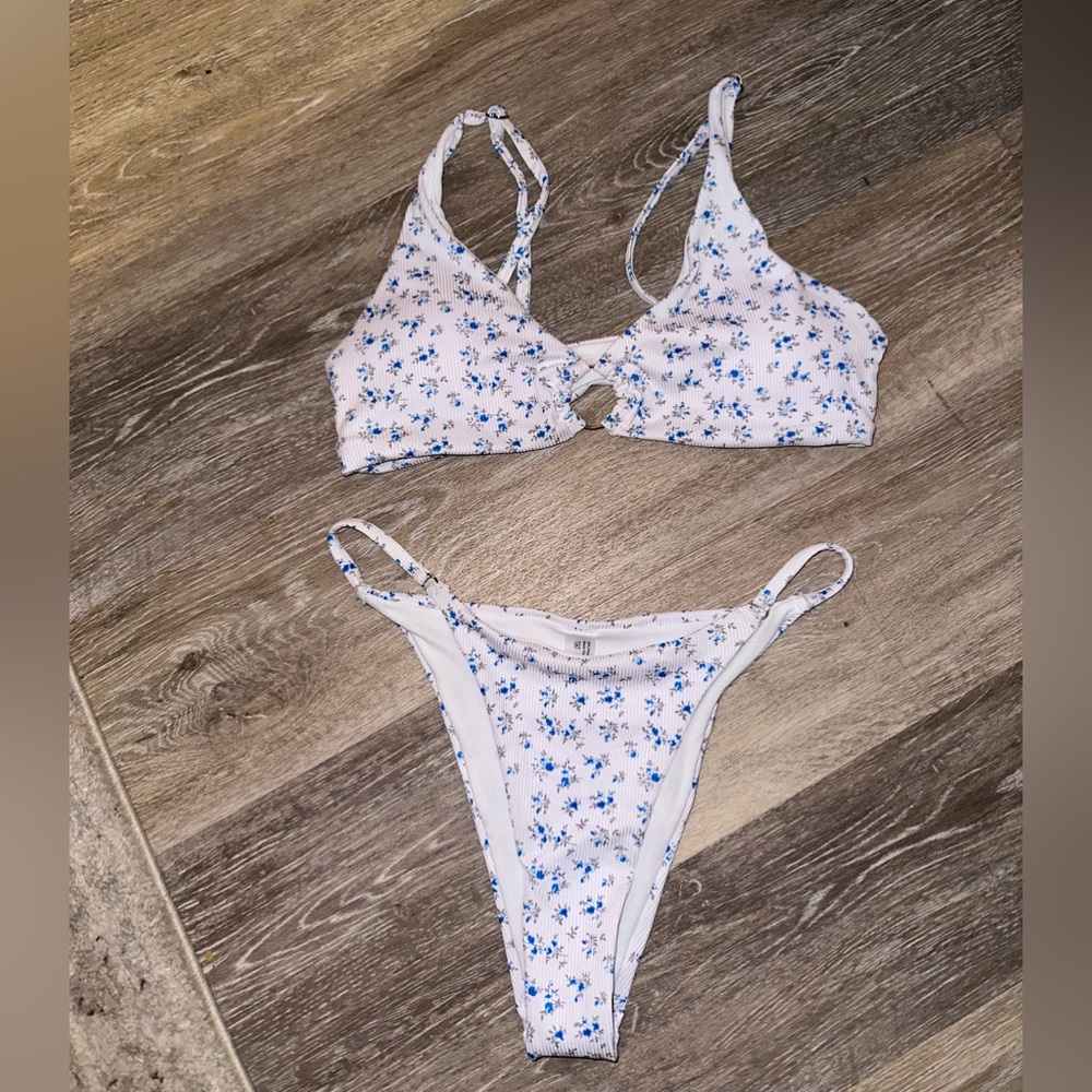 White and blue floral bikini set from shein